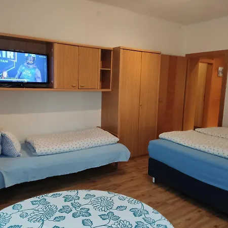 Apartment Appartements Pfausler Oetz