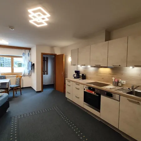 Appartements Pfausler Oetz