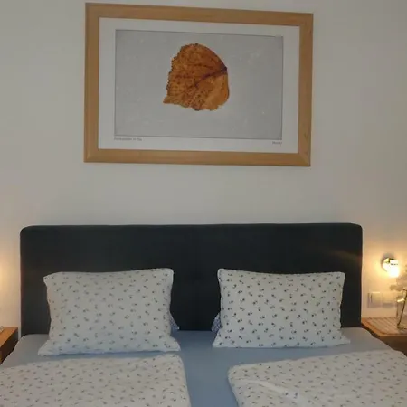 Appartements Pfausler Apartment Oetz