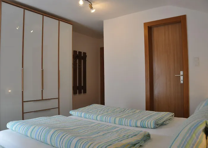 アパート Pfausler