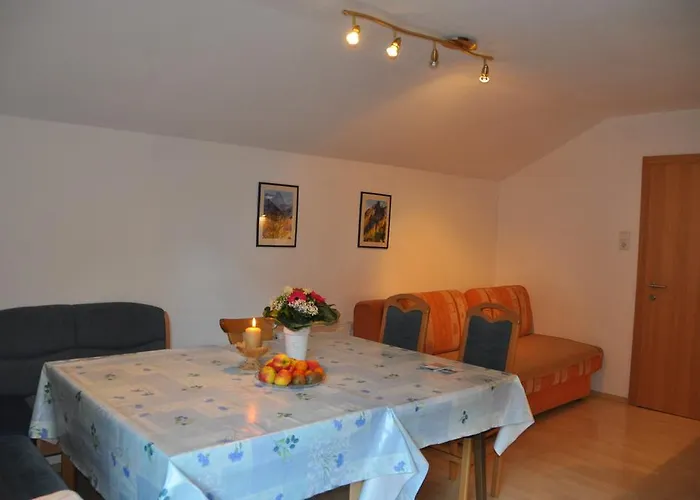 Pfausler オエッツ