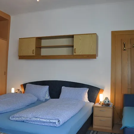 Apartament Pfausler Oetz