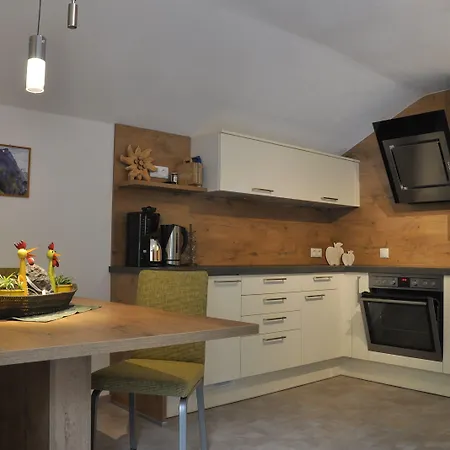Pfausler Apartament Oetz
