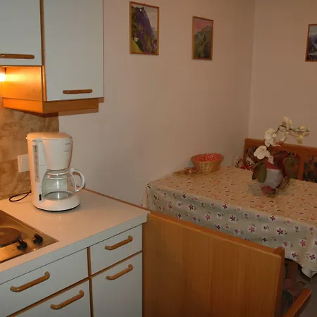 Pfausler Apartament *